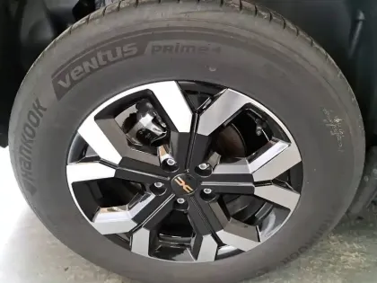 Photo 15 Dacia Duster  Hybrid 140