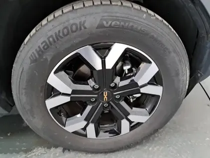 Photo 16 Dacia Duster  Hybrid 140