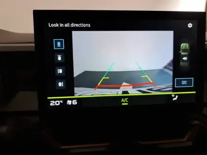 Photo 34 Dacia Duster  Hybrid 140