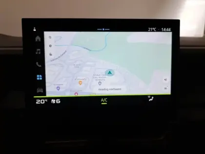 Photo 33 Dacia Duster  Hybrid 140