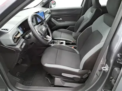 Photo 27 Dacia Duster  Hybrid 140