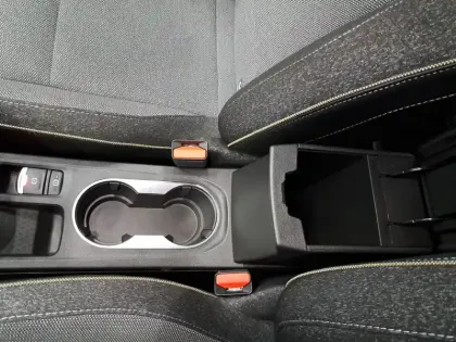 Photo 33 Renault Symbioz Gén. I Ph1 Techno 5