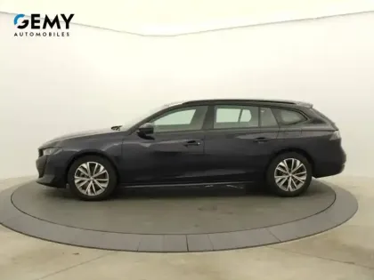 Photo 18 Peugeot 508  SW Hybrid 225 e-EAT8