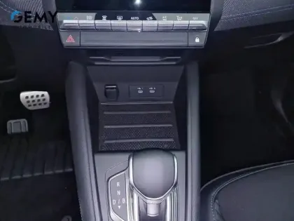 Photo 49 Renault Symbioz  E-Tech full hybrid 145