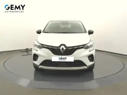 Photo 31 Renault Captur  mild hybrid 160 EDC