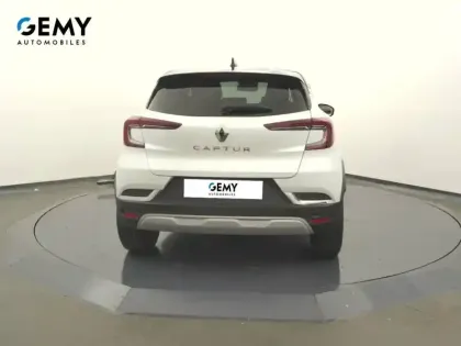 Photo 34 Renault Captur  mild hybrid 160 EDC
