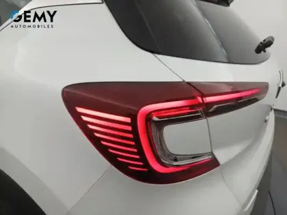 Photo 46 Renault Captur  mild hybrid 160 EDC