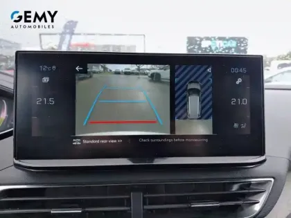 Photo 18 Peugeot 5008  Hybrid 136 e-DCS6