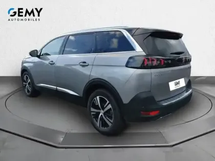 Photo 30 Peugeot 5008  Hybrid 136 e-DCS6