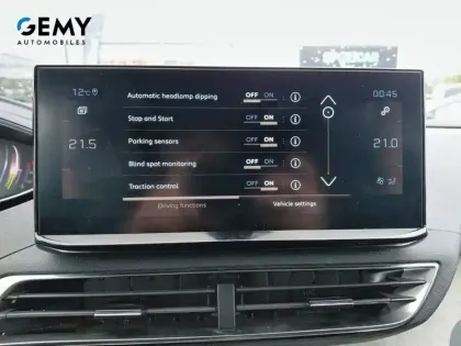 Photo 15 Peugeot 5008  Hybrid 136 e-DCS6