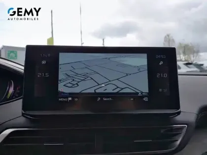 Photo 38 Peugeot 5008  Hybrid 136 e-DCS6