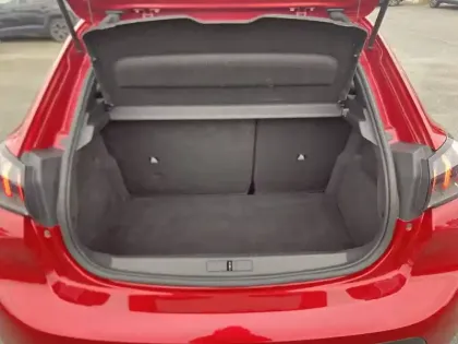 Photo 45 Peugeot 208  BlueHDi 100 S&S BVM6