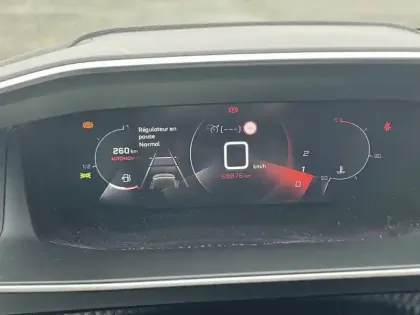 Photo 59 Peugeot 208  BlueHDi 100 S&S BVM6