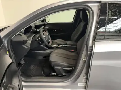 Photo 8 Peugeot 208 Gén. II Ph2 Allure 5