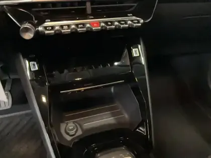 Photo 17 Peugeot 208 Gén. II Ph2 Allure 5