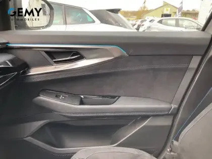 Photo 42 Renault Austral  E-Tech hybrid 200