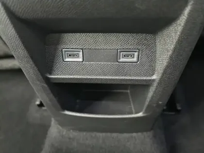 Photo 18 Peugeot 308  SW Hybrid 145 e-DCS6