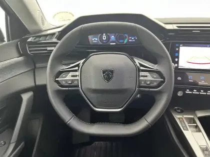 Photo 8 Peugeot 308  SW Hybrid 145 e-DCS6