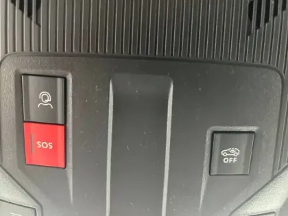 Photo 22 Peugeot 308  SW Hybrid 145 e-DCS6