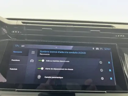 Photo 26 Peugeot 308  SW Hybrid 145 e-DCS6