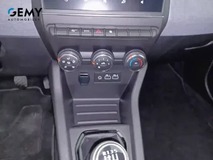 Photo 13 Renault Clio  TCe 90