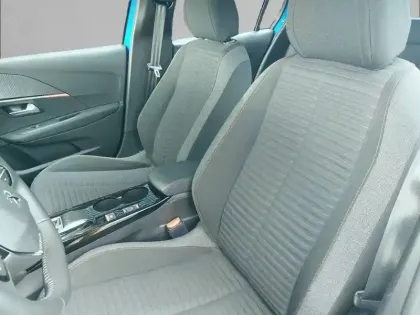 Photo 10 Peugeot 208  Electrique 50 kWh 136ch