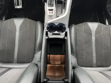 Photo 61 Peugeot 3008  Puretech 130ch S&S EAT8