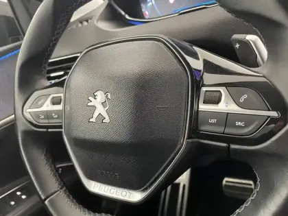 Photo 92 Peugeot 3008  Puretech 130ch S&S EAT8