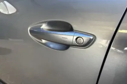 Photo 36 Peugeot 3008 Gén. II Ph1 Allure Business 5