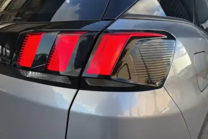 Photo 35 Peugeot 3008 Gén. II Ph1 Allure Business 5