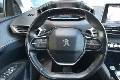 Photo 56 Peugeot 3008 Gén. II Ph1 Allure Business 5