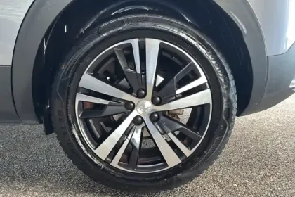 Photo 88 Peugeot 3008  1.6 BlueHDi 120ch S&S EAT6