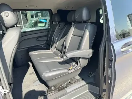 Photo 81 Mercedes Vito  MIXTO 119 CDI LONG  9G-TRONIC RWD
