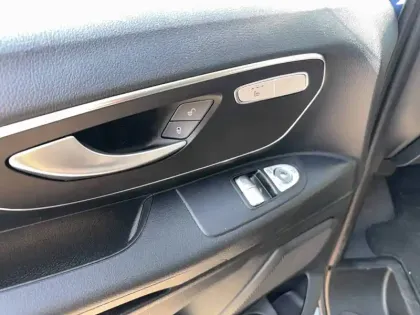 Photo 31 Mercedes Vito  MIXTO 119 CDI LONG  9G-TRONIC RWD