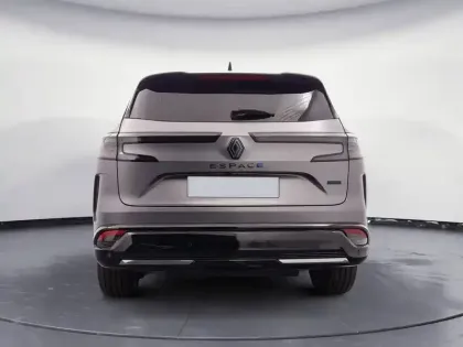 Photo 6 Renault Espace  E-Tech full hybrid 200 GSR2