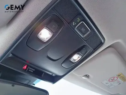 Photo 19 Renault Captur  TCe 140 - 21