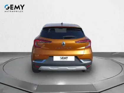 Photo 25 Renault Captur  TCe 140 - 21