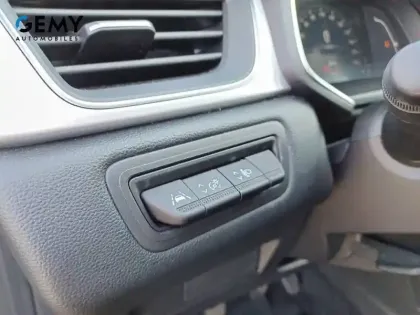 Photo 12 Renault Captur  TCe 140 - 21