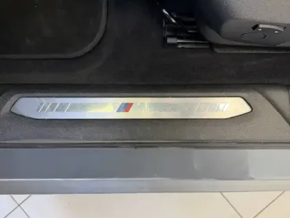 Photo 18 BMW Serie 1 Gén. III (F40) Ph2 M Sport 5