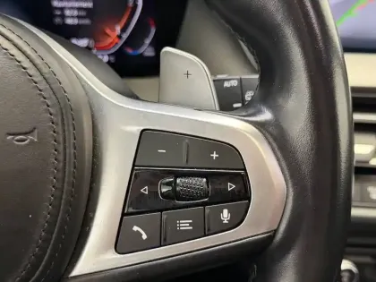 Photo 21 BMW Serie 1 Gén. III (F40) Ph2 M Sport 5