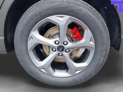 Photo 14 Ford Kuga  2.5 Duratec 180 ch FlexiFuel FHEV E85 Powershift