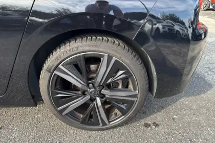 Photo 11 Peugeot 308  PHEV 225 e-EAT8