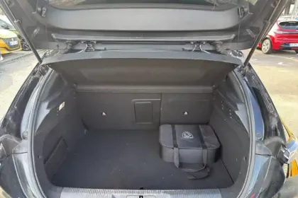 Photo 30 Peugeot 308  PHEV 225 e-EAT8