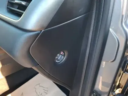 Photo 30 Renault Captur  E-Tech full hybrid 145 ch