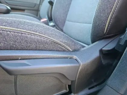 Photo 31 Renault Captur  E-Tech full hybrid 145 ch