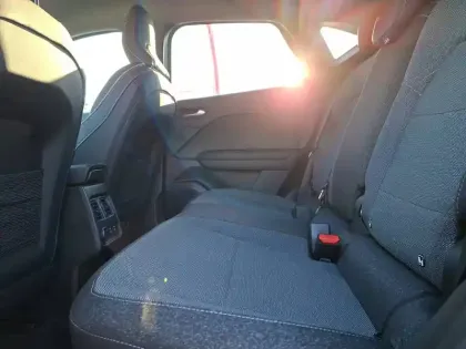 Photo 25 Renault Captur  E-Tech full hybrid 145 ch