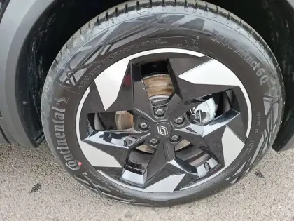 Photo 66 Renault Captur  E-Tech full hybrid 145 ch