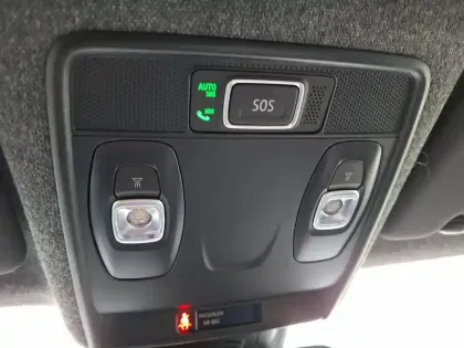 Photo 87 Renault Captur  E-Tech full hybrid 145 ch