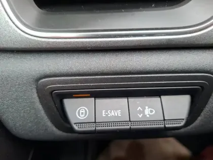 Photo 160 Renault Captur  E-Tech full hybrid 145 ch