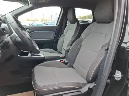 Photo 63 Renault Captur  E-Tech full hybrid 145 ch